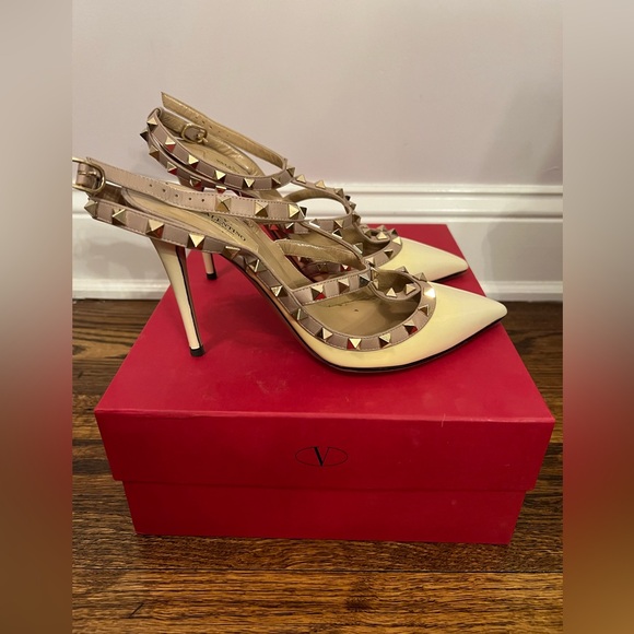 Valentino PATENT ROCKSTUD CAGED PUMP 100MM 40 - Picture 3 of 5
